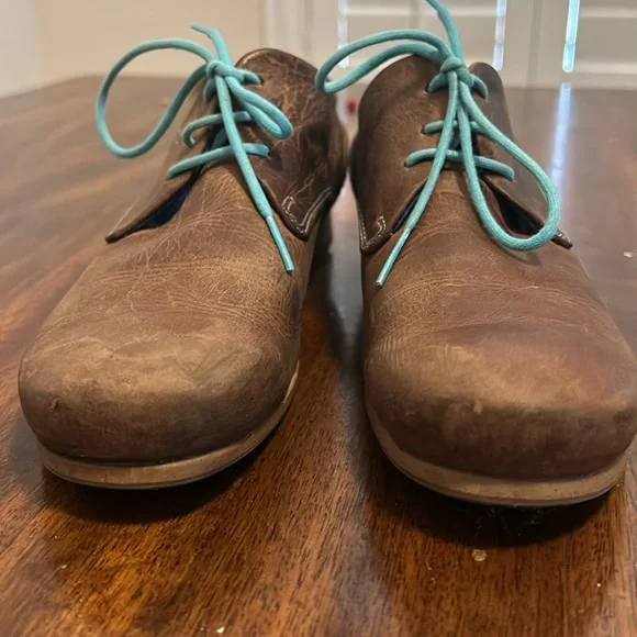 JOHN FUEVOG OXFORD BROWN LEATHER SHOES. - Picture 2 of 12